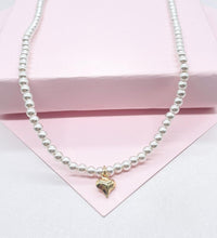 Load image into Gallery viewer, 18k Gold Filled Beaded Choker Necklace and Bracelet with 4mm Pearls and Plain Heart Charm
