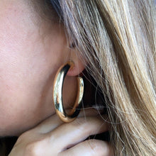 Load image into Gallery viewer, Thick 18k Gold Filled 7.5mm Smooth Open Hoops, Available in 2 Sizes
