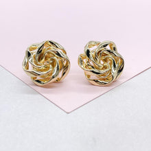 Load image into Gallery viewer, 18k Gold Filled Textured Twist and Smooth Flower Shape Earrings
