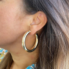Load image into Gallery viewer, Thick 18k Gold Filled 7.5mm Smooth Open Hoops, Available in 2 Sizes
