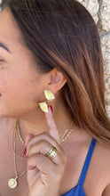 Load image into Gallery viewer, 18k Gold Filled Fanned out Earrings with Stripped Pattern
