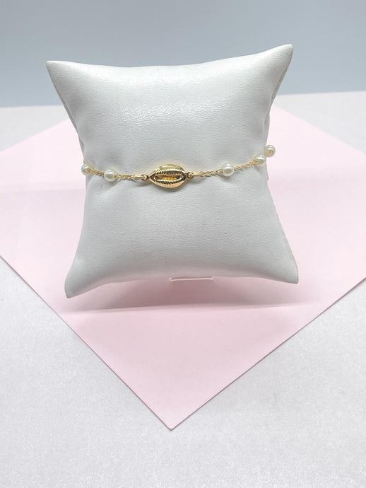 18k Gold Filled Pearl Beaded Bracelet with Gold Cowrie Puka Shell Charm