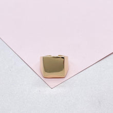 Load image into Gallery viewer, 18k Gold filled Chunky Sqaure Signet Ring

