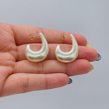 Load image into Gallery viewer, Boho Synthetic Pearl Hoop Earrings, Hook Style
