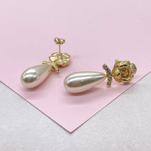 Load image into Gallery viewer, 18k Gold Filled Flower &amp; Long Pearl Tear Drop Earring
