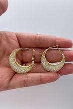 Load image into Gallery viewer, 18k goldfilled hoop earring with see through knitted details with CZ

