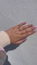 Load and play video in Gallery viewer, 18k Rose Gold Filled SZ snowflake Solitaire Ring
