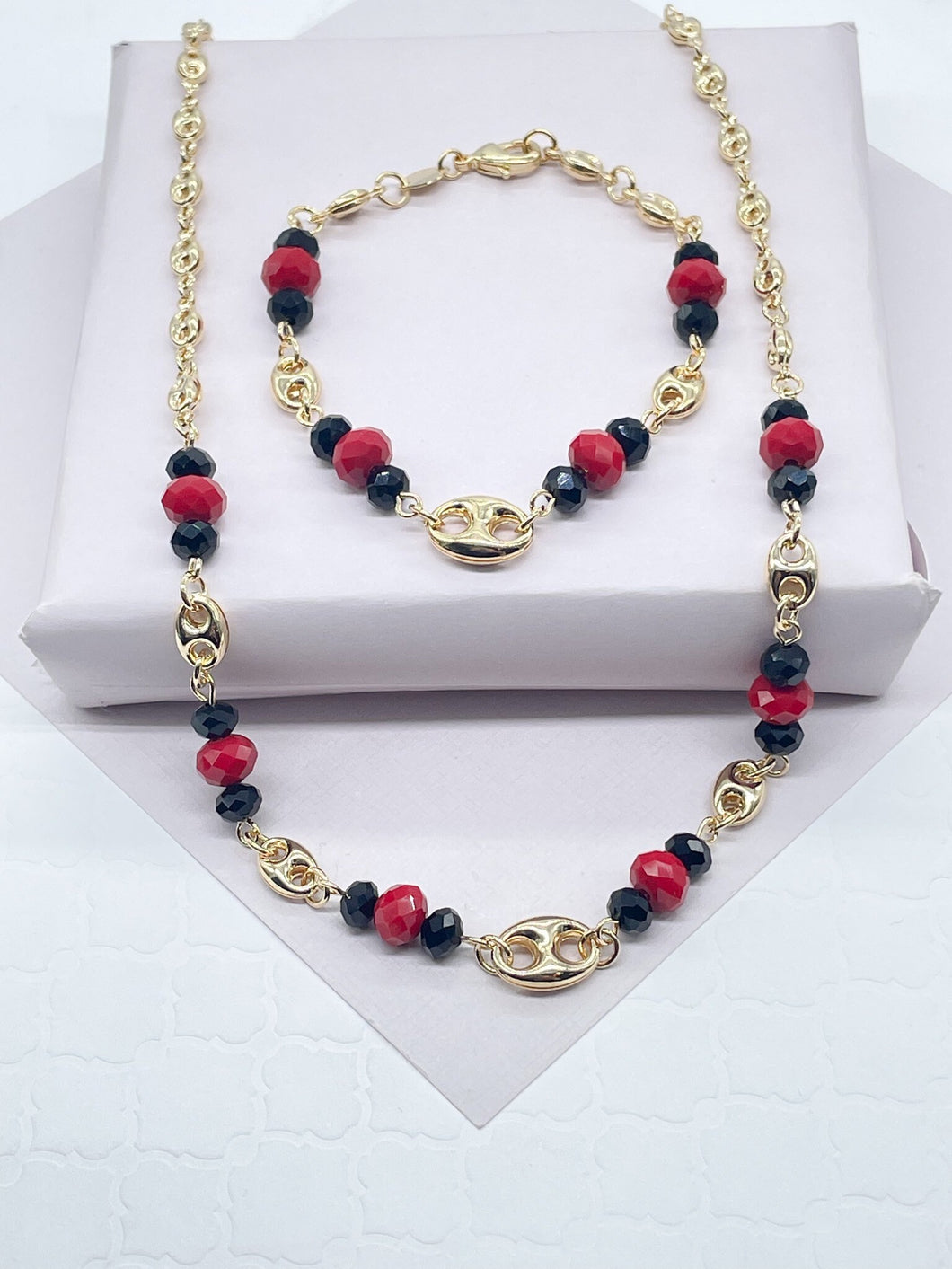 18k Gold Filled Puffy Mariner Link, Simulated Azabache, Red Shiny Bead Set, Protection Jewelry,