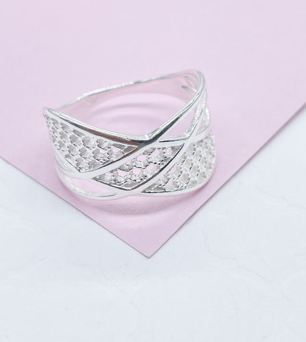 925 Sterling Silver Ring With Honey Comb Textures & Smooth Thin Rows