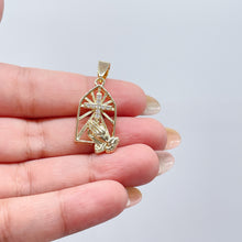 Load image into Gallery viewer, 18k Gold Filled Medallion Charm With Cross and Praying Hands
