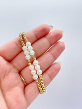 Load image into Gallery viewer, 18k Gold Filled 4mm Elastic Beaded Bracelet Patterned with Pearl Beads

